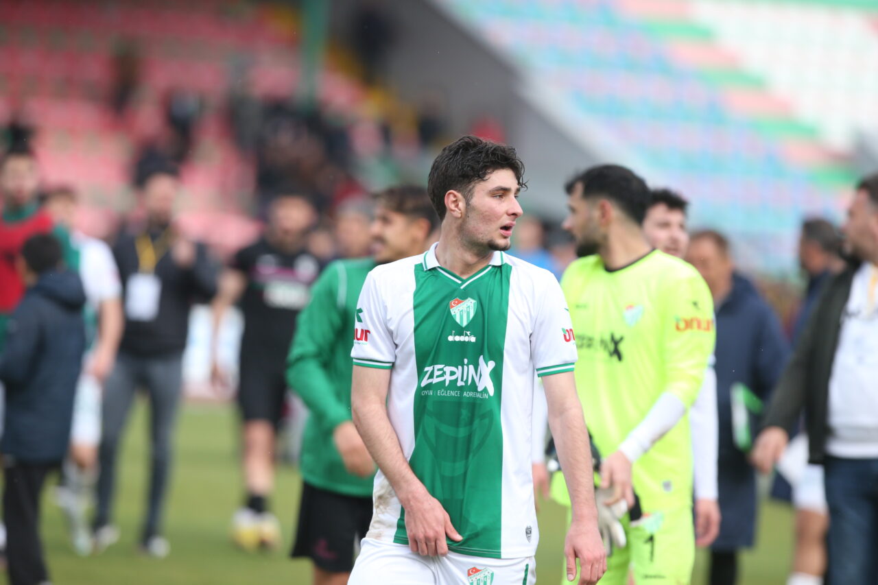 Bursaspor’un genç yıldızından 2 yıllık imza!