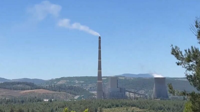 CHP Bursa Milletvekili Pala’dan önemli çağrı; ‘Suç işliyorlar’ CHP Bursa Milletvekili Kayıhan Pala, Orhaneli Termik Santrali'nin filtrelerinin çalıştırılmadığını