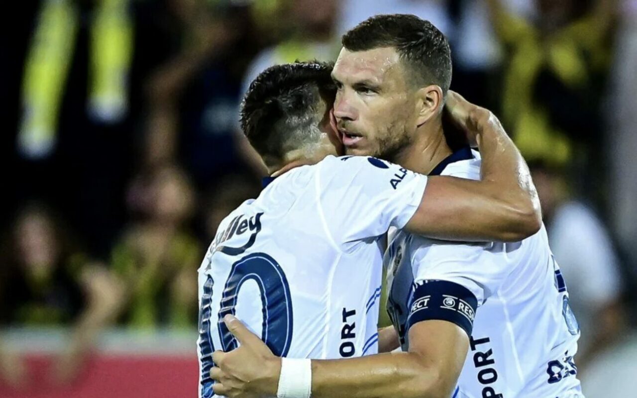 7 gollü maçta Fenerbahçe avantajı kaptı