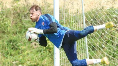 Bursaspor kaleci transferini resmen duyurdu