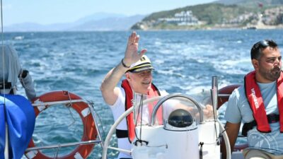 Bursa’da Başkan Bozbey dümene geçti