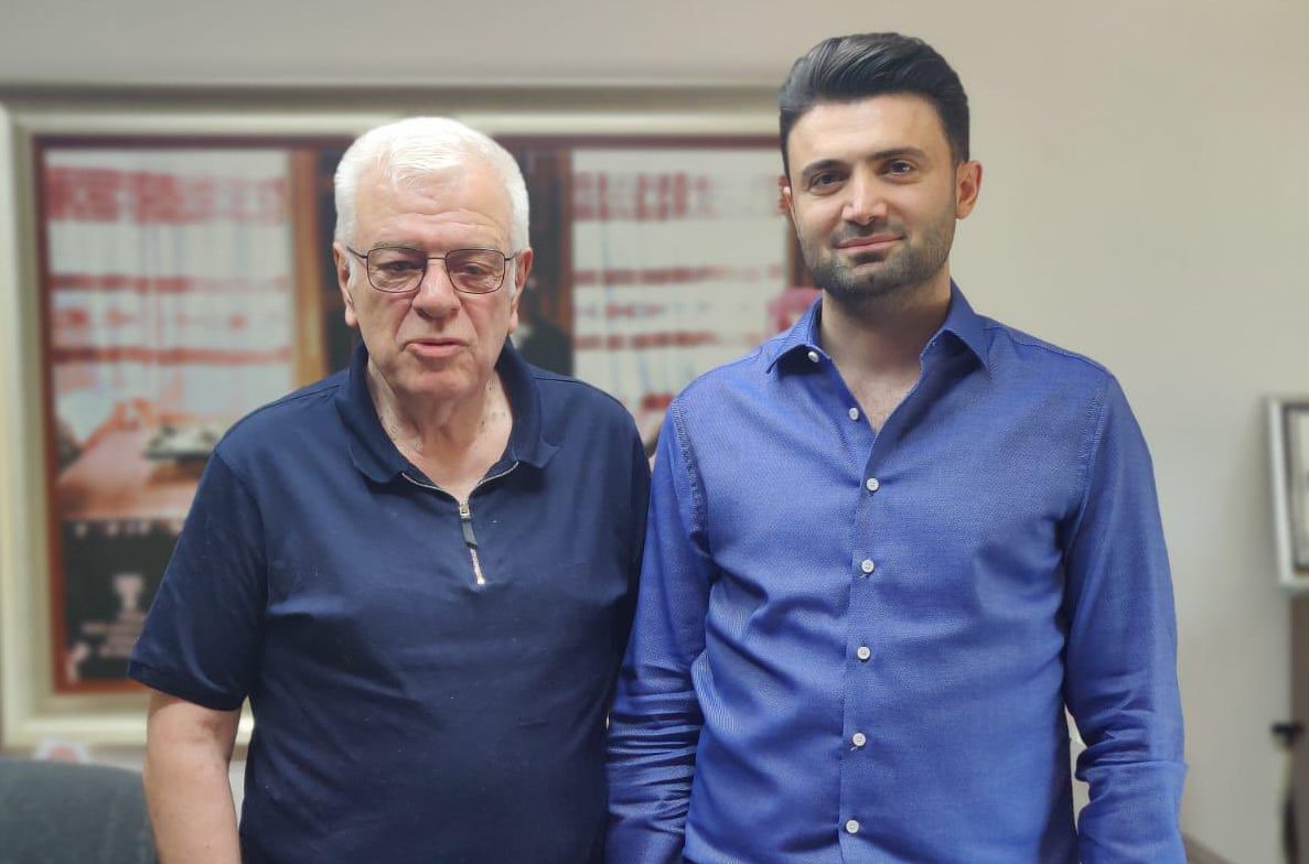 Bursaspor’un kampanyasına eski Başkan Ali Ay’dan katkı