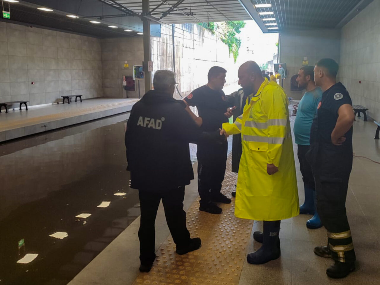 Bursa’yı vuran sağanakla ilgili Vali Demirtaş’tan açıklama