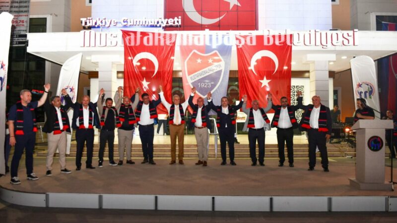 Bursa futbolunda dev takas gerçekleşti! İşte 3.Lig’deki yeni takımımız… Bursa Yıldırımspor'la isim değişikliği konusunda yapılan anlaşma sonrası 1923 Mustafakemalpaşaspor'un