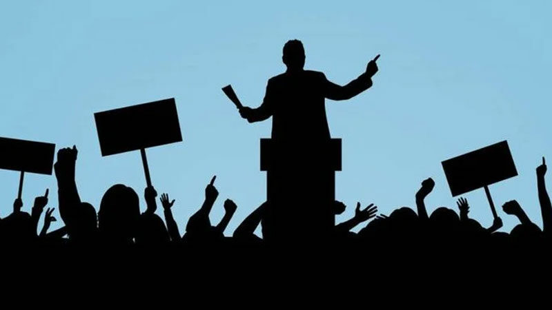 Türkiye’de bir yeni parti daha kuruluyor! İşte yol haritası… Türkiye'de siyasetin gündemi son günlerde yeni parti açıklamalarıyla hareketlendi. Bir