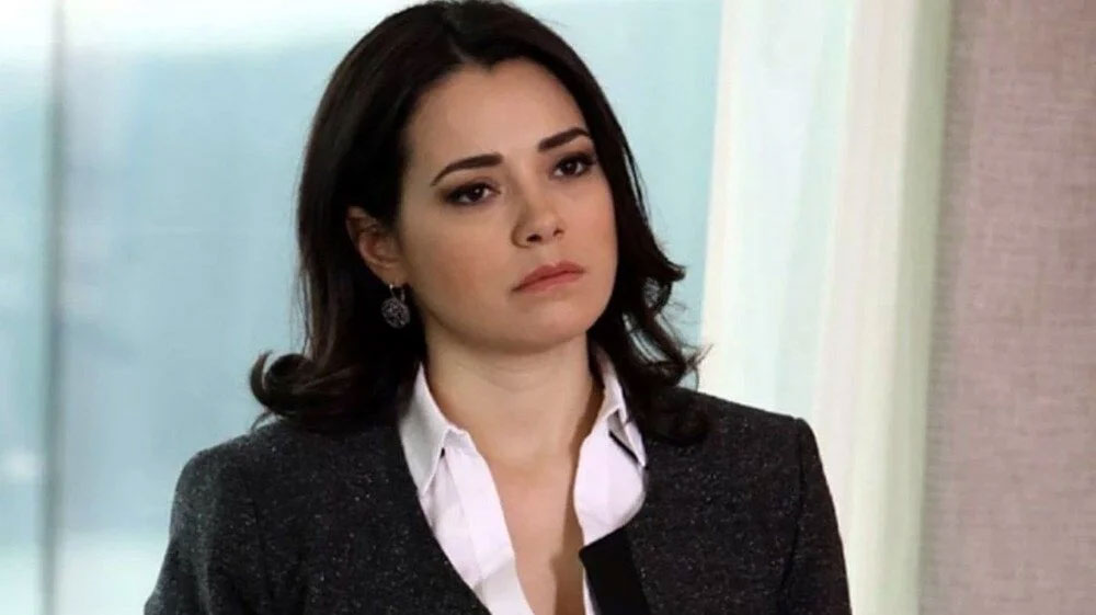 Özgü Namal’ın büyük değişimi! Görenler tanıyamadı Özgü Namal’ın büyük değişimi! Görenler tanıyamadı