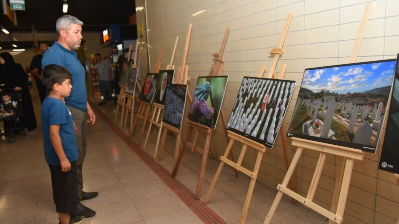Yıldırım’dan Srebrenitsa Soykırımı fotoğraf sergisi Yıldırım Belediyesi, Sırp ordusu tarafından 29 yıl önce Srebrenitsa'da katledilen