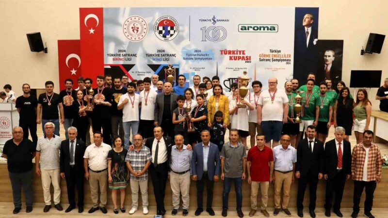 Bursa Büyükşehir, satrançta Süper Lig’e yükseldi Türkiye Satranç 1. Ligi’nde mücadele eden Bursa Büyükşehir Belediyespor, sezonu