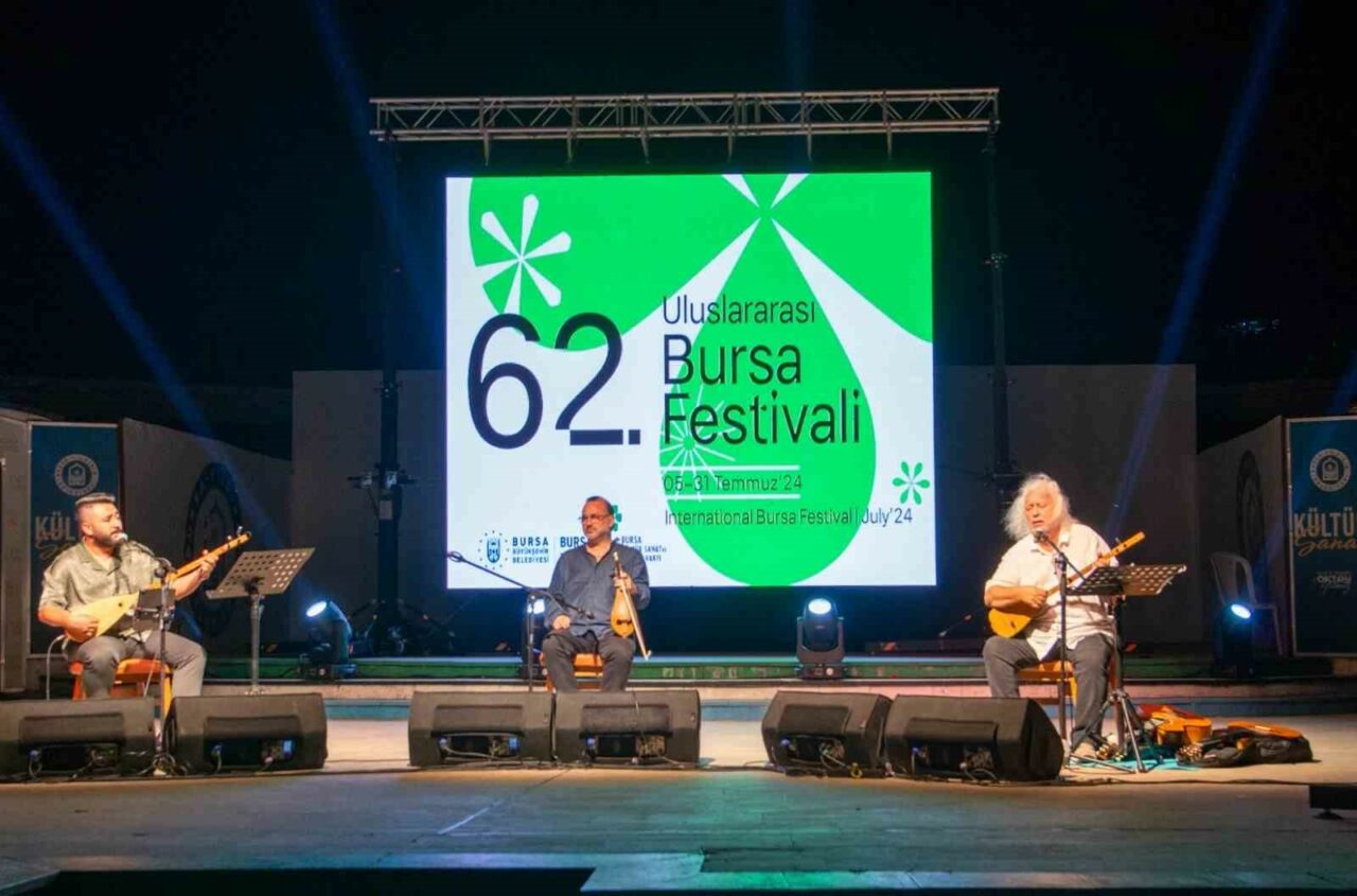 bursa festivalinde caz ve eski muzik gecesi c28c52d