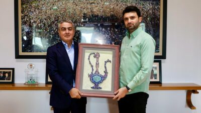 Gençlik ve Spor İl Müdürü Aksoy’dan Bursaspor’a ziyaret   
