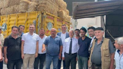 Büyükşehirden çiftçiye destek: Başkan Bozbey kendi elleriyle dağıttı