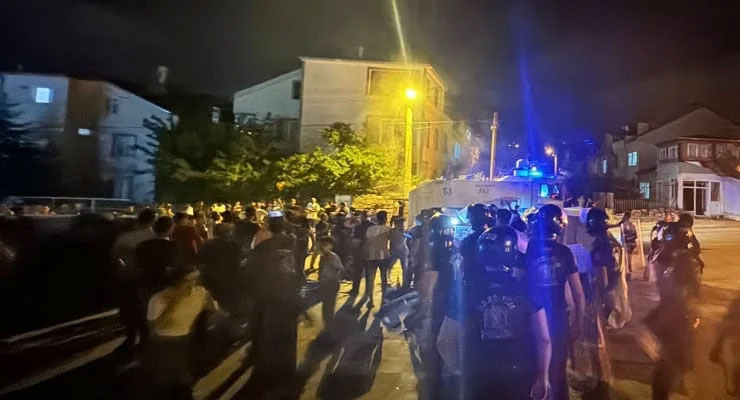 Kayseri’deki olaylara yayın yasağı getirildi Kayseri’deki olaylara yayın yasağı getirildi