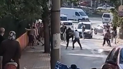 Yer: Bursa… Meydan savaşı gibi! Birbirlerine girdiler