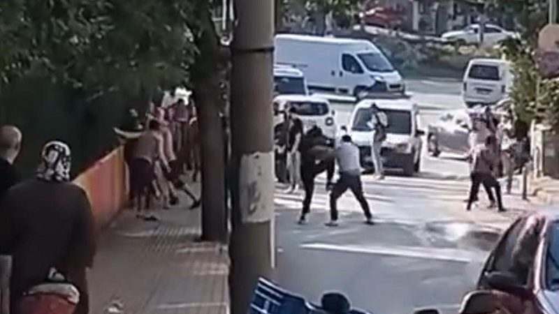 Yer: Bursa… Meydan savaşı gibi! Birbirlerine girdiler