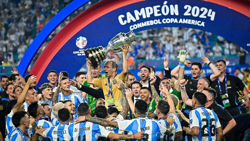 Arjantin, normal süresi 0-0 tamamlanan 2024 Kupa Amerika (Copa America)