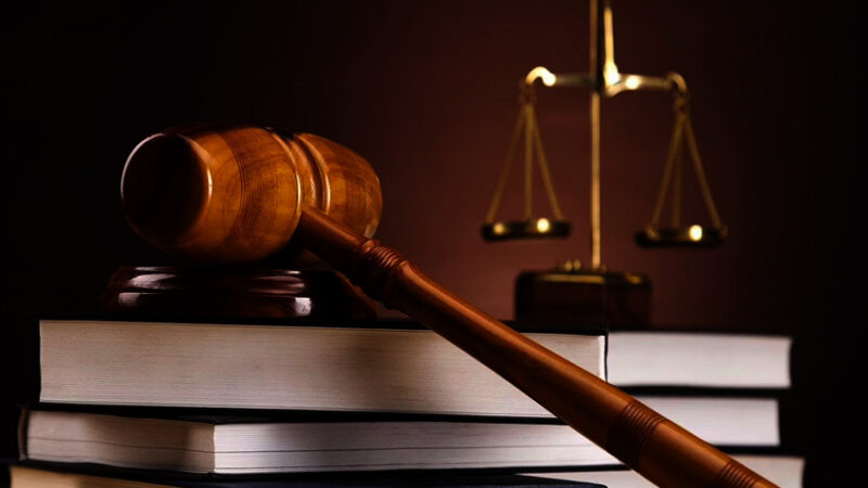 Bursa'da tartıştıkları kişiyi silahla öldürdükleri iddiasıyla 2'si tutuklu 7 sanığın