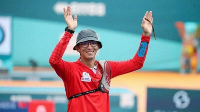 Olimpiyatta Türk bayrağını Busenaz Sürmeneli ve Mete Gazoz taşıyacak