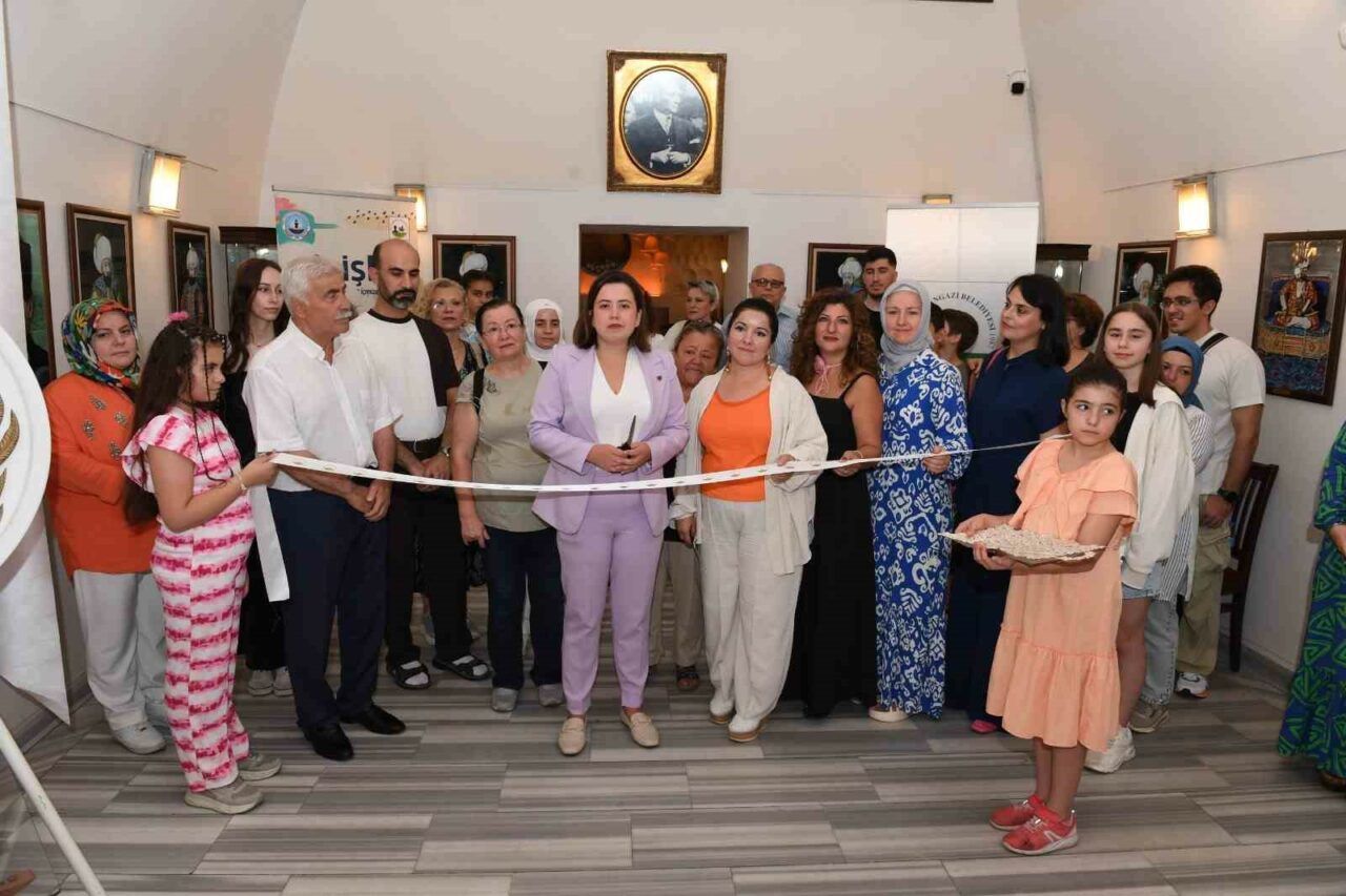 OSMEK Yıl Sonu Resim Sergisi göz doldurdu 1 osmek yil sonu resim sergisi goz doldurdu ed9fc22