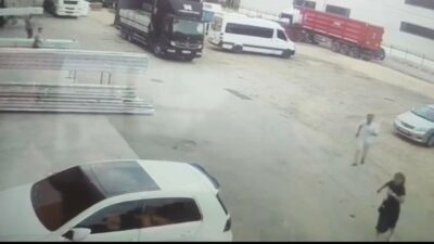 Bursa’da dava günü dehşet saçtı! O anlar kamerada