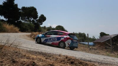 Bursa’da ralli heyecanı! Pilotlar rüzgar gibi esti