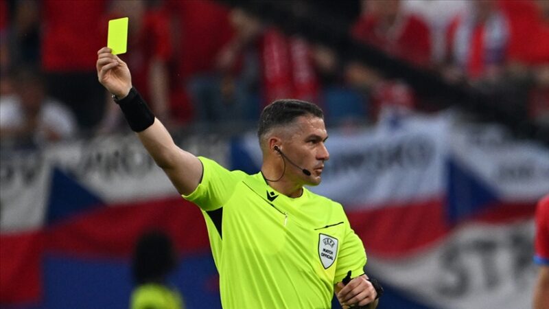 Lille-Fenerbahçe maçını Rumen hakem Istvan Kovacs yönetecek.