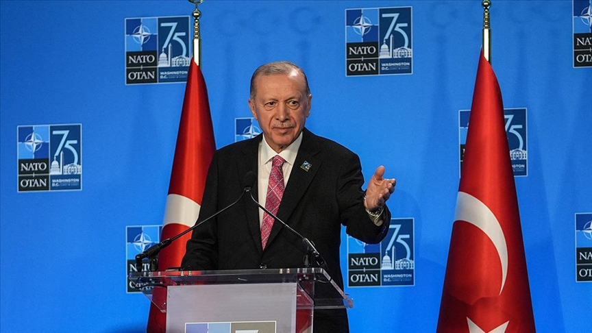 Cumhurbaşkanı Erdoğan’dan NATO Zirvesi’nde yoğun diplomasi