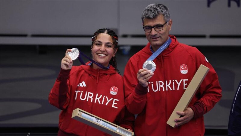 Paris 2024 Olimpiyat Oyunları'nda 10 metre havalı tabanca karışık takım