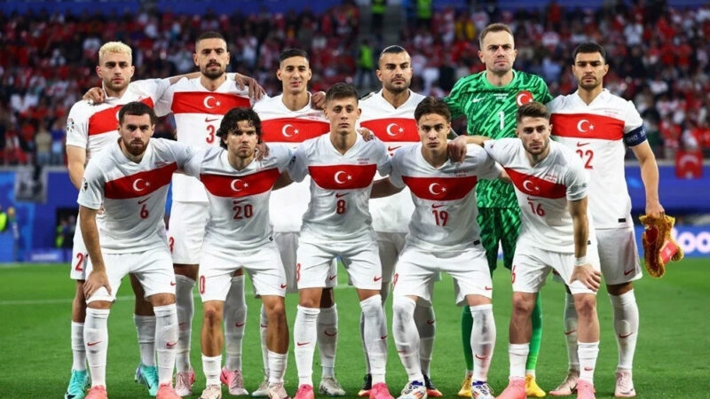 Millilerin zaferi dünya basınında! Türkiye'nin Avrupa Şampiyonası'nda Avusturya'ya karşı kazandığı zafer dünya basınında da