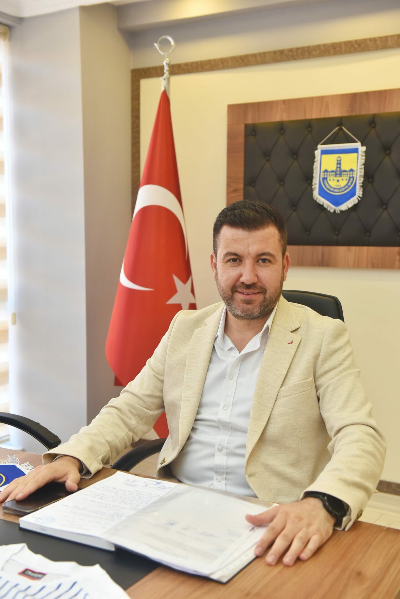 Yenişehir İlçe Belediyesi İYİ Partili meclis üyesi silahlı saldırıda yaralandı Yenişehir İlçe Belediyesi İYİ Partili meclis üyesi silahlı saldırıda yaralandı