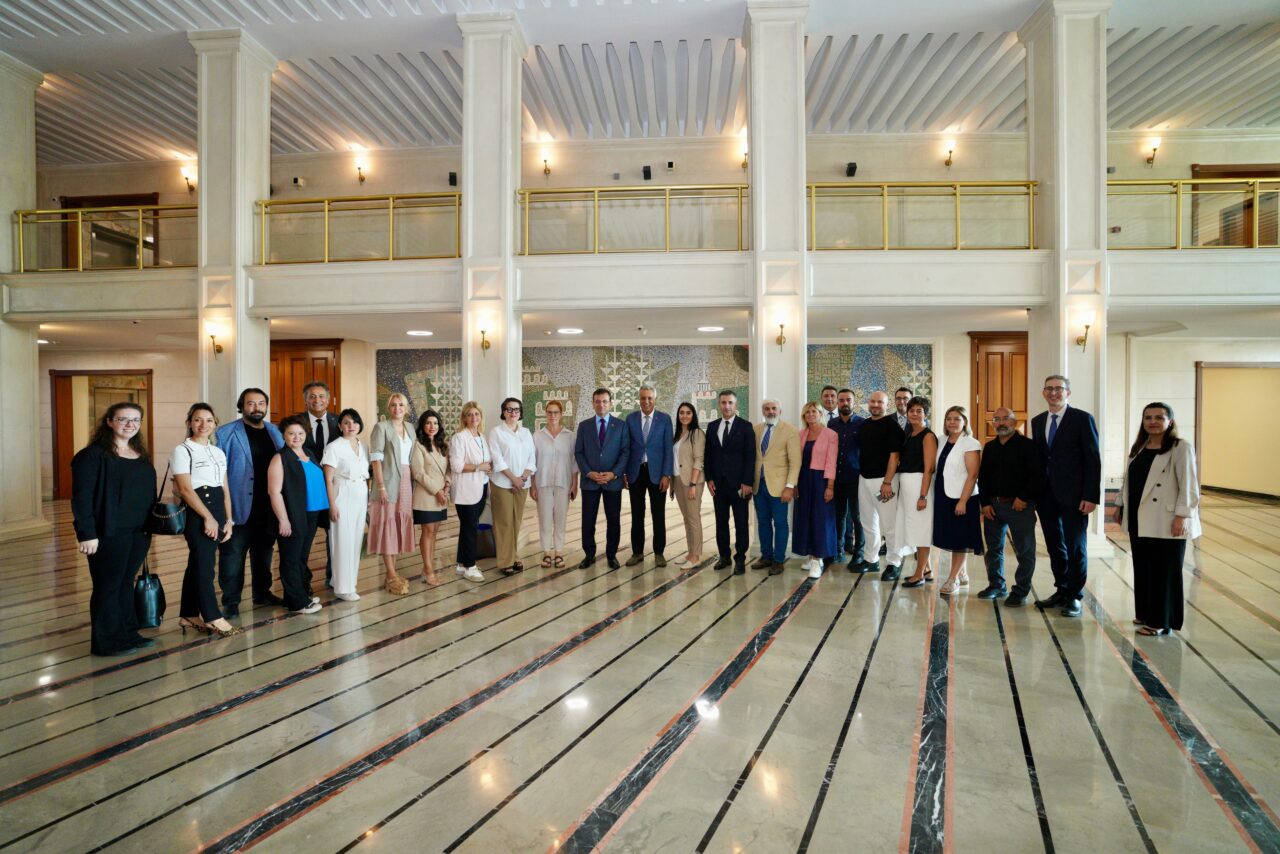 Bursa Büyükşehir’den İstanbul’a çıkarma