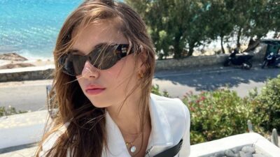 Afra Saraçoğlu buz banyosu yaptığı pozu paylaştı!