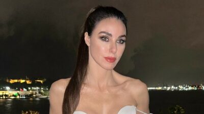 Defne Samyeli’den genç kızlara taş çıkartan pozlar!