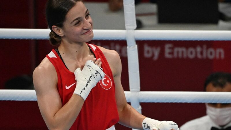 Buse Naz Çakıroğlu, Paris 2024 Olimpiyatları'nda yarı finalde Filipinler temsilcisi