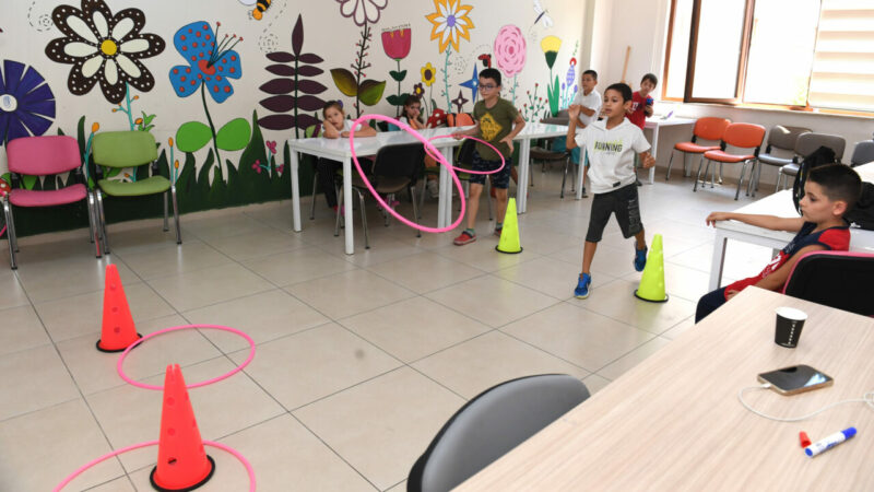 Osmangazi Belediyesi, Hüdavendigar Sosyal Gelişim Merkezi ve Emek Yetenek Evi’nde