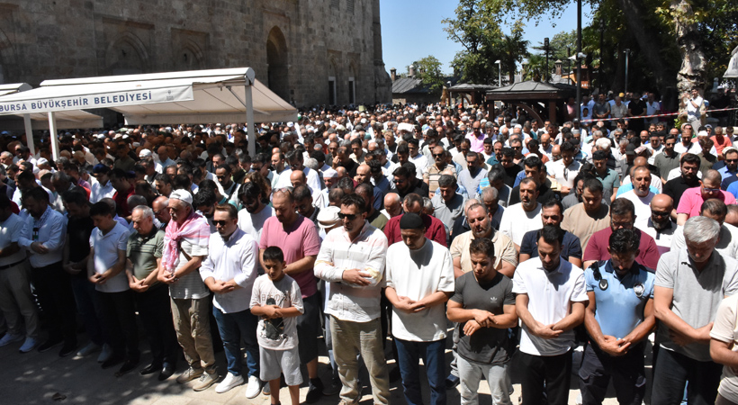 Bursa’da Haniye için gıyabi cenaze namazı
