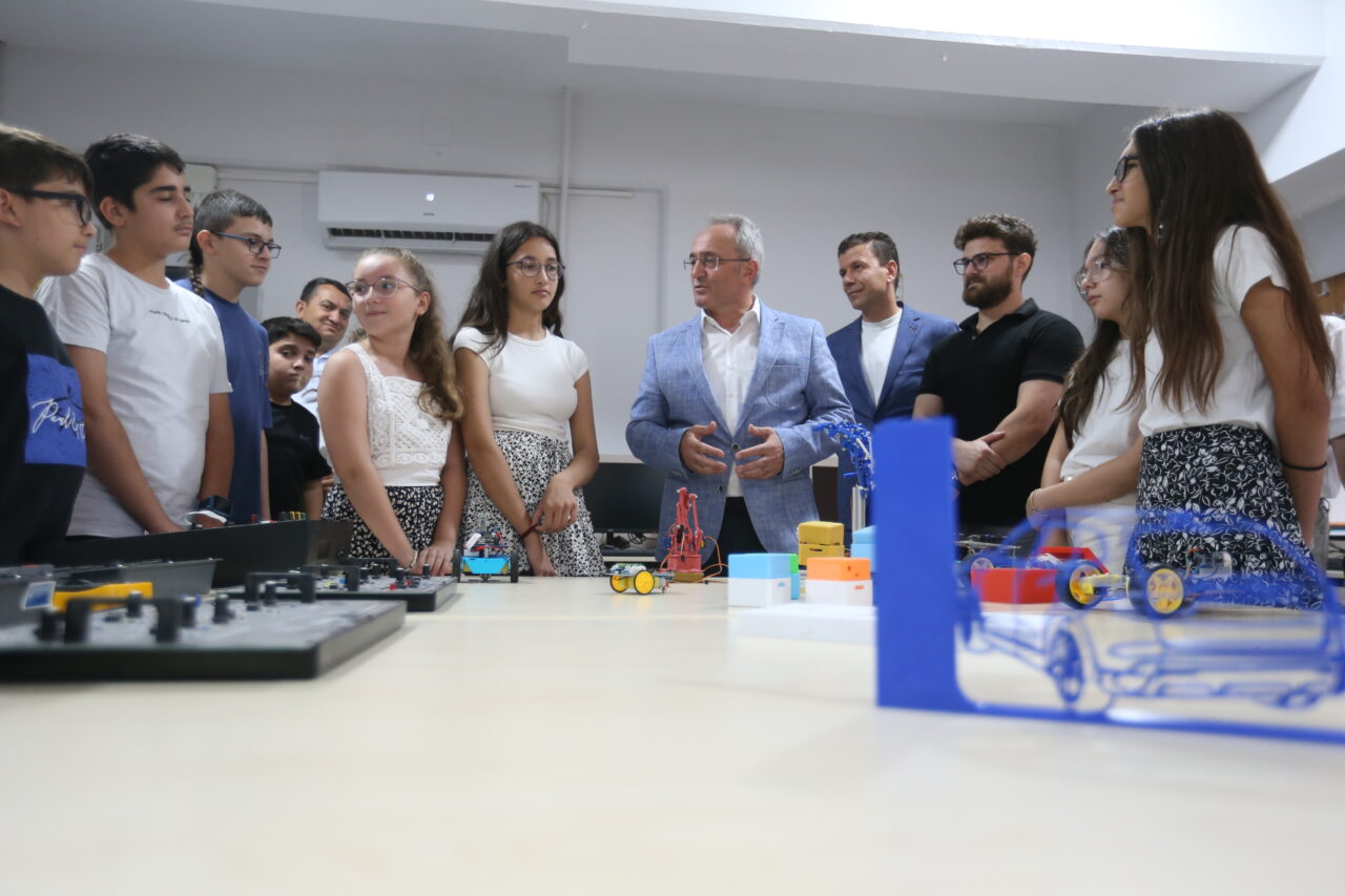 Bursa’da 6 lisede uygulanacak çalışma başladı