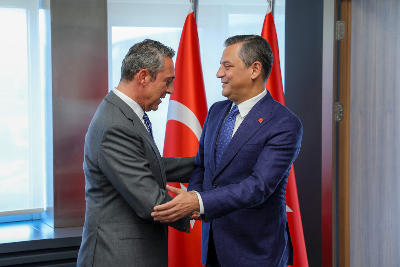 Ali Koç, Özgür Özel ile görüştü