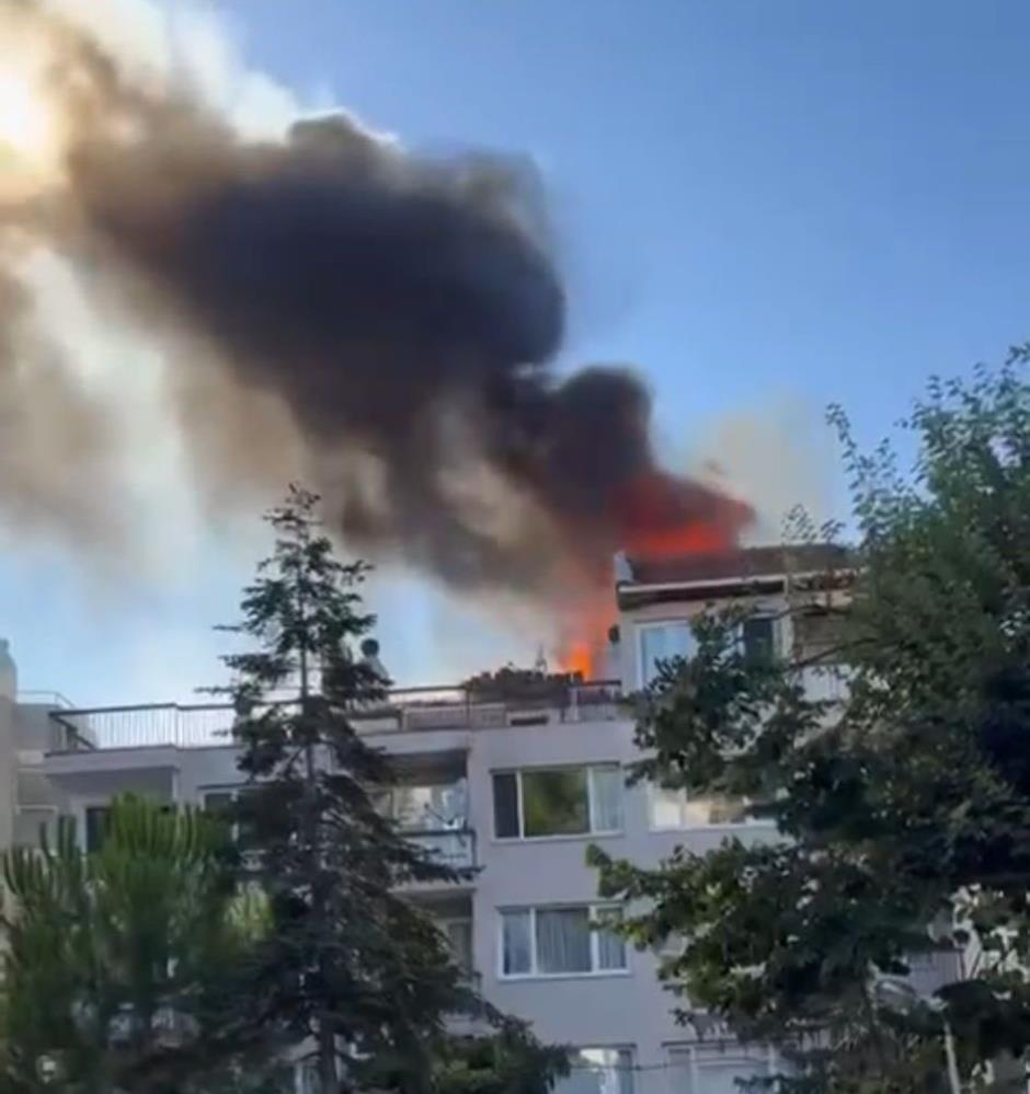 Bursa’da 5 katlı apartmanda korku dolu anlar