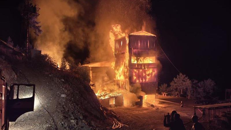 Bursa’da korku dolu anlar! Alev alev yandı