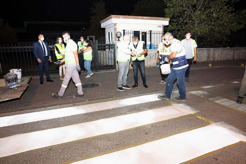 Bursa Nilüfer’in yollarına estetik dokunuşlar