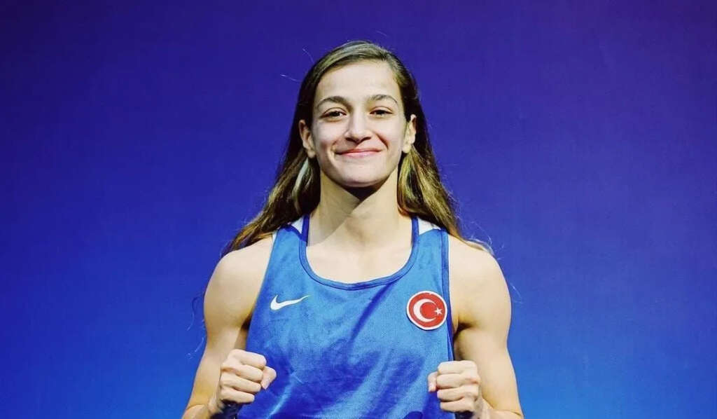Milli Boksör Buse Naz Çakıroğlu gümüş madalyayla dönüyor!