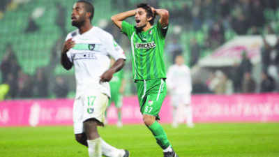 Bursaspor’un ‘Süper’ golcüsünden süper mesajlar