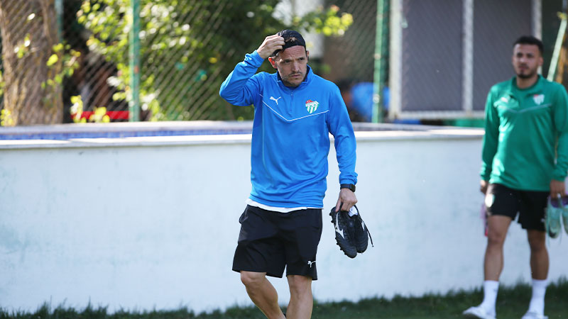 Bursaspor’un yeni ismi Batalla’yı bakın nasıl anlattı!