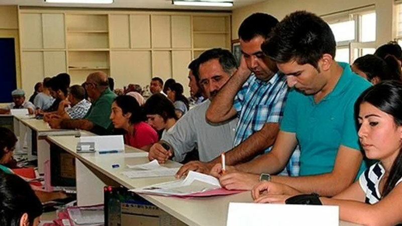 ÖSYM Başkanı Ersoy, "Üniversite kayıtları 19-23 Ağustos tarihleri arasında gerçekleştirilecek.