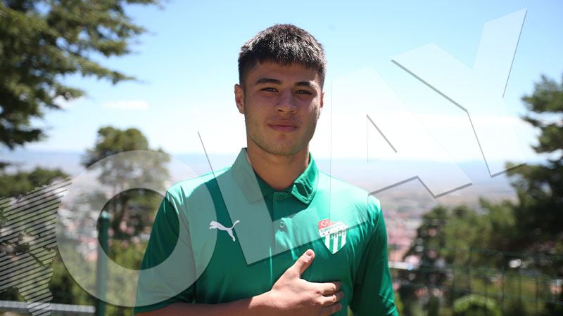 Bursaspor’un genç timsahı kariyerindeki ilk röportajını OLAY’a verdi