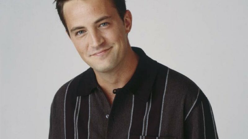 Friends’in yıldızı Matthew Perry’nin ölümünde korkunç şüphe! Dünyaca ünlü "Friends" dizisinin yıldızı Matthew Perry, geçen yıl evinde