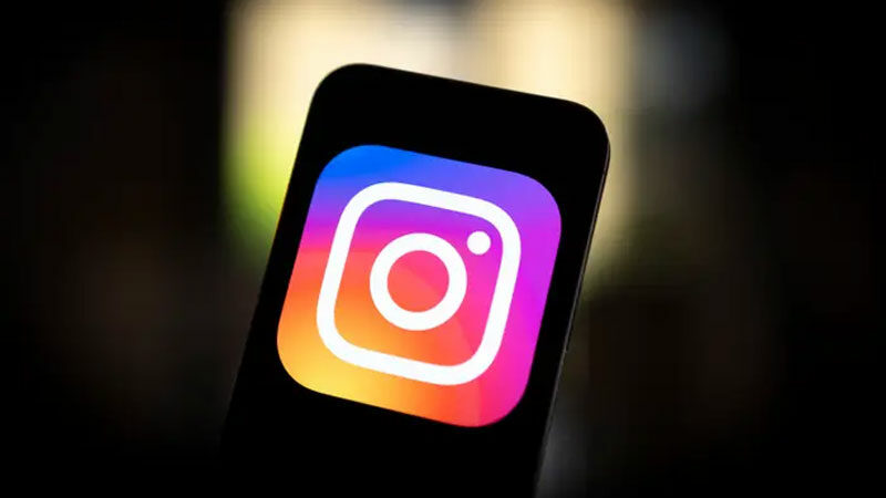 Instagram’a yeni özellik: Dislike butonu geliyor Instagram, kullanıcıların belirli yorumları beğenmediklerini veya uygun bulmadıklarını özel olarak