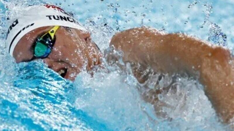 Milli sporcudan olimpiyatlarda dünya rekoru! Paris 2024 Olimpiyat Oyunları'nda mücadele eden milli yüzücü Kuzey Tunçelli,