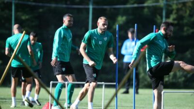 Timsah taktik çalıştı!