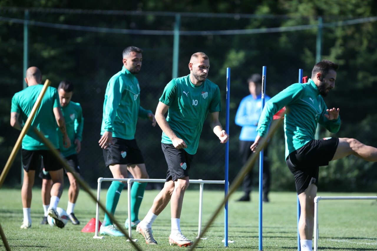 Timsah taktik çalıştı!